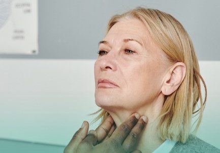 Casos de câncer de tireoide aumentam: veja como prevenir e cuidar da sua saúde